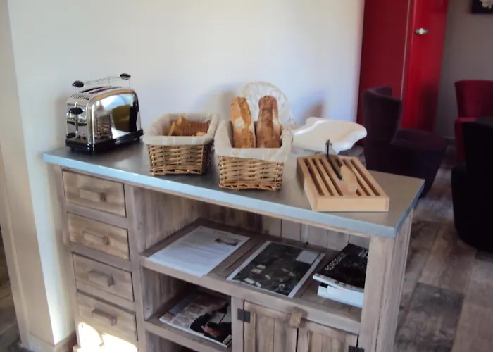 La France Chambres D'Hotes לינה וארוחת בוקר 3*