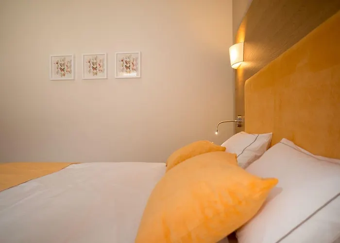 Bed & Breakfast Chateau La France Beychac-et-Caillau